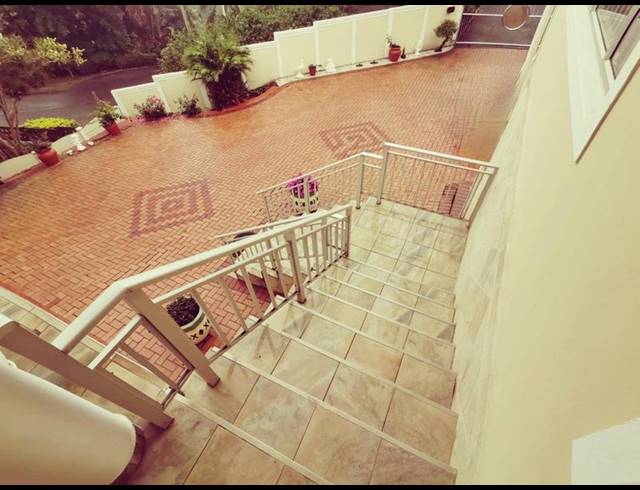 3 BEDROOM HOUSE FOR SALE IN RESERVOIR HILLS